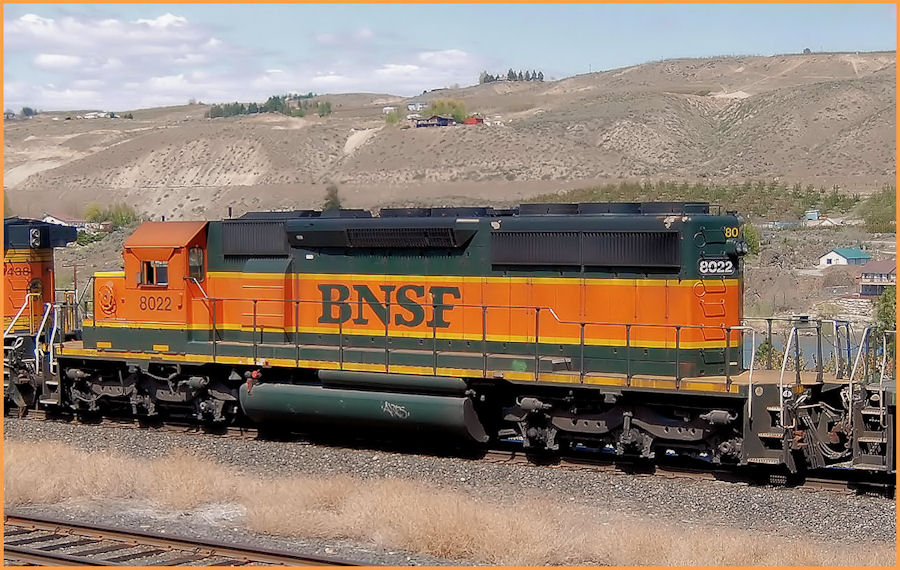 BNSF 8022 1